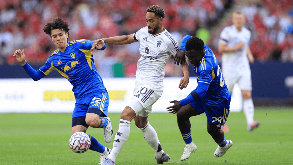 凌晨3点别睡！曼联VS利兹联生死战， 专家预测：这场至少进5球！